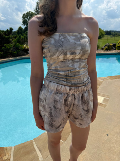 doe cloud shorts