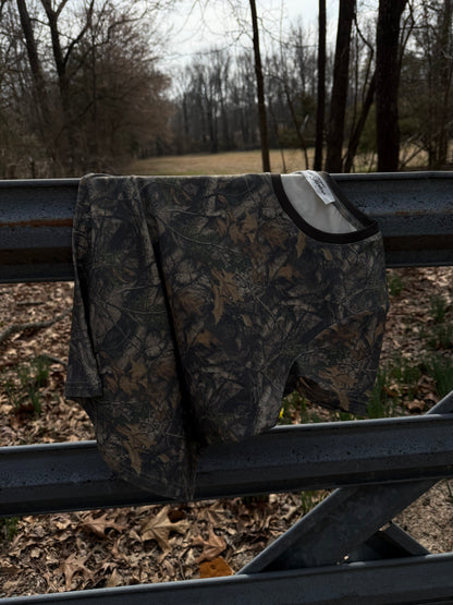 elk baby tee