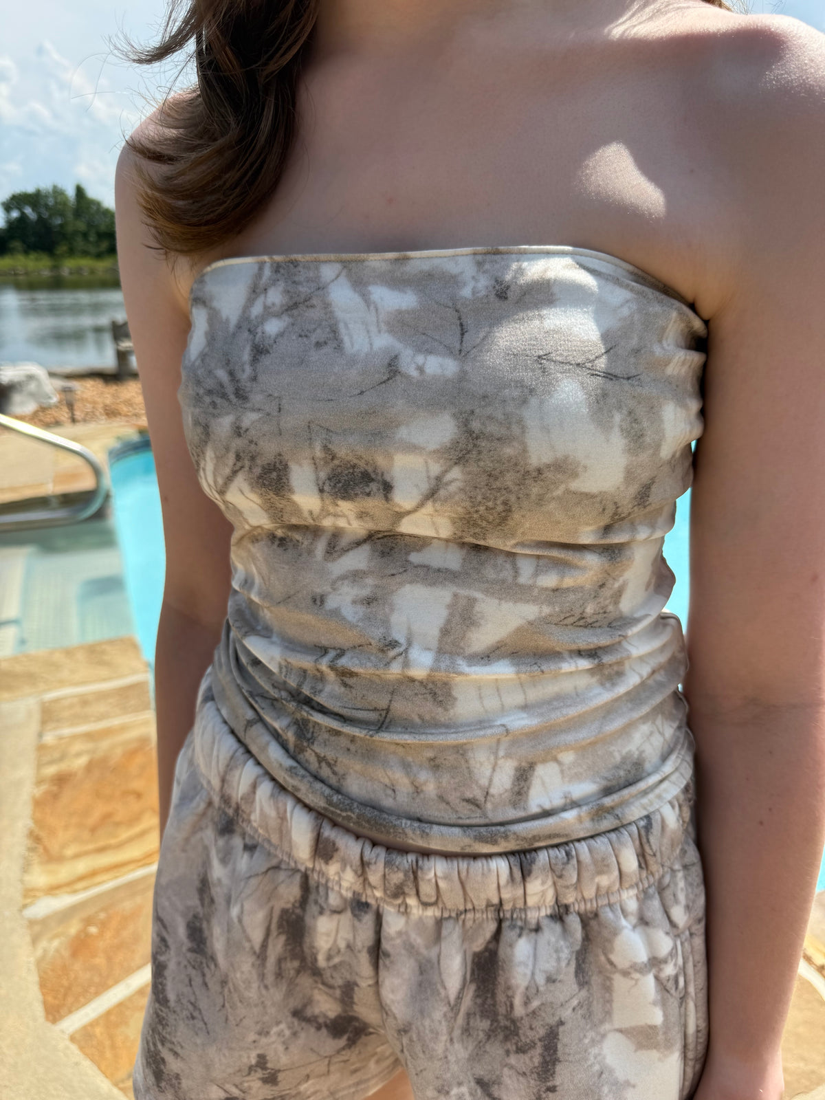 doe tube top